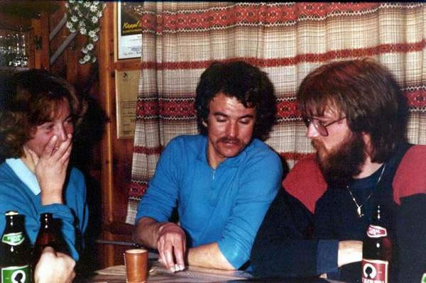 Allabendliches Zocken nach dem Skifahren (1982)